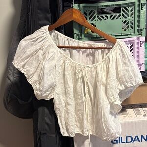 Doen White Puff-Sleeve Peasant Blouse